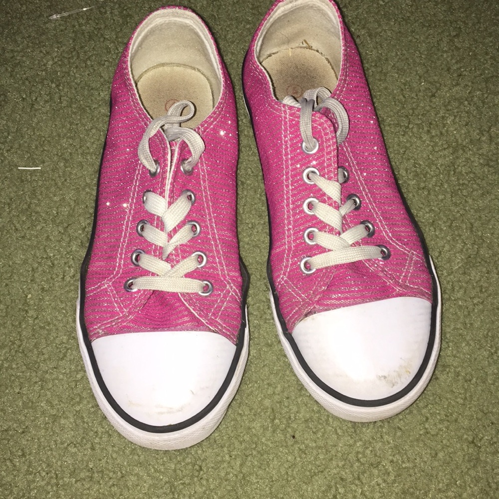 Cutie sneakers😍